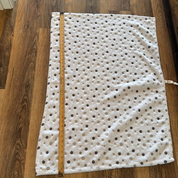 ullaby Lane Baby Blanket Lovey whiteish gray pika dot pattern Polka Dot Throw - Picture 6 of 7